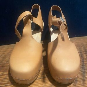 Brand New Swedish Hasbeens get them for spring!!!